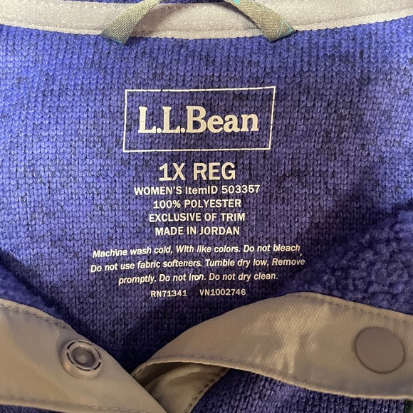 LL Bean button down - Picture 2 of 3